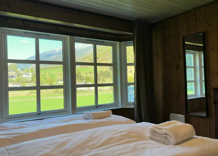 Flam Holiday Home