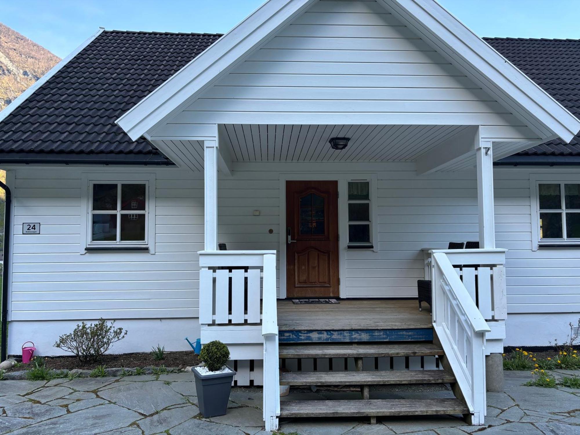 Flam Holiday Home
