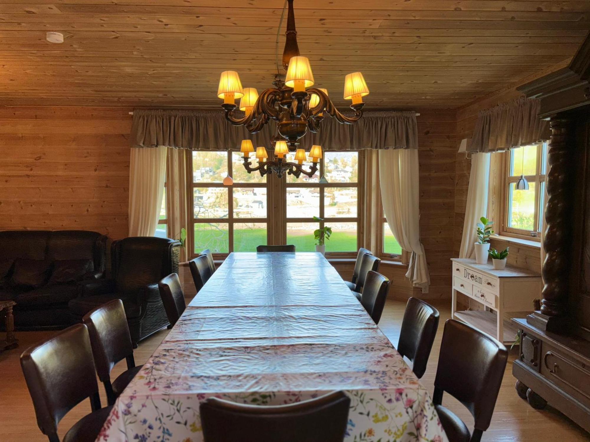 Flam Holiday Home *