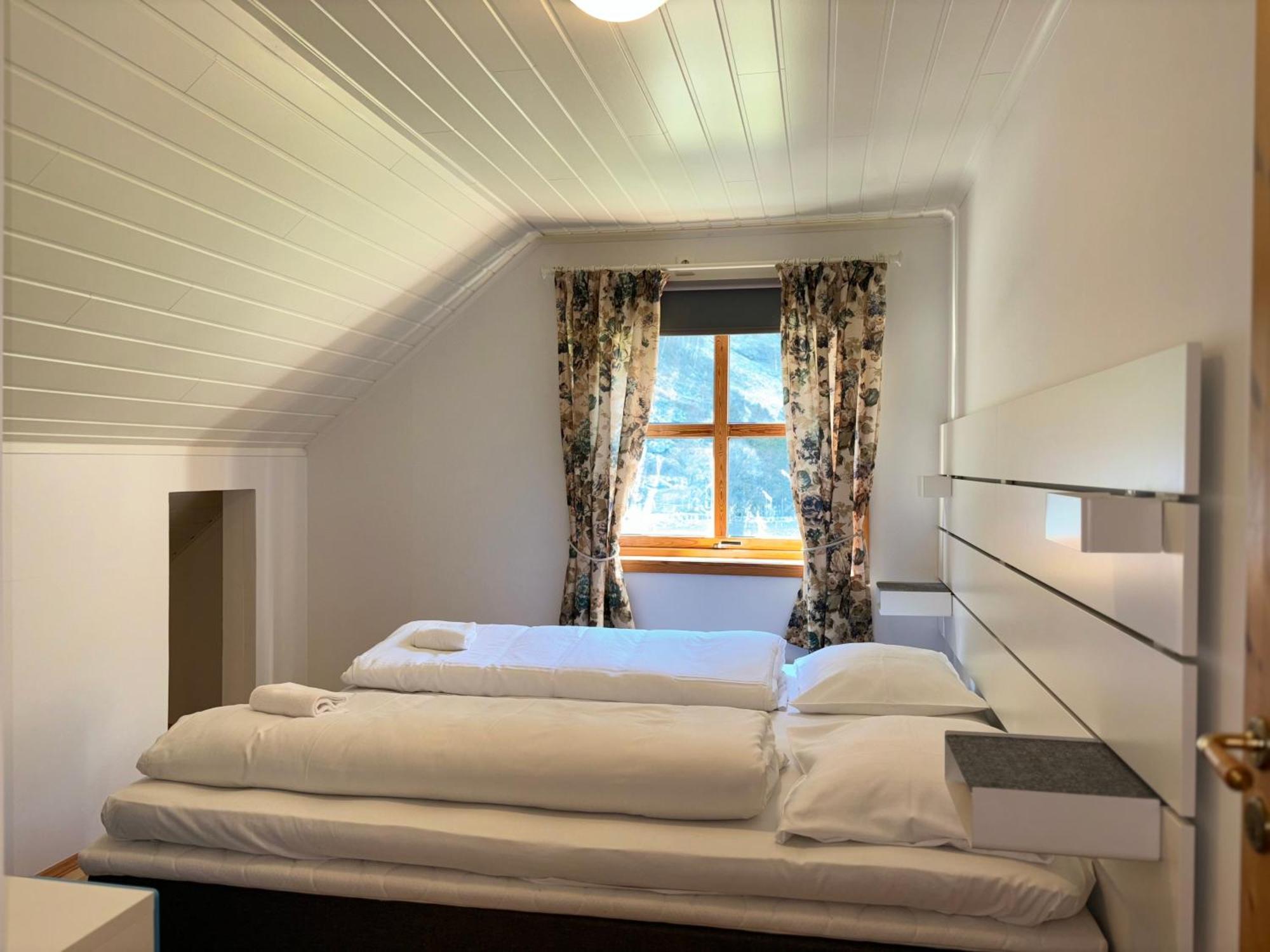 Flam Holiday Home Apartment